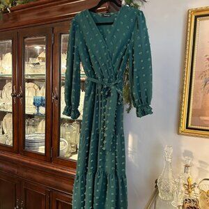 Dark Green Swiss Dot Belted Maxi Dress.  Size Medium.  Excellent Condition.